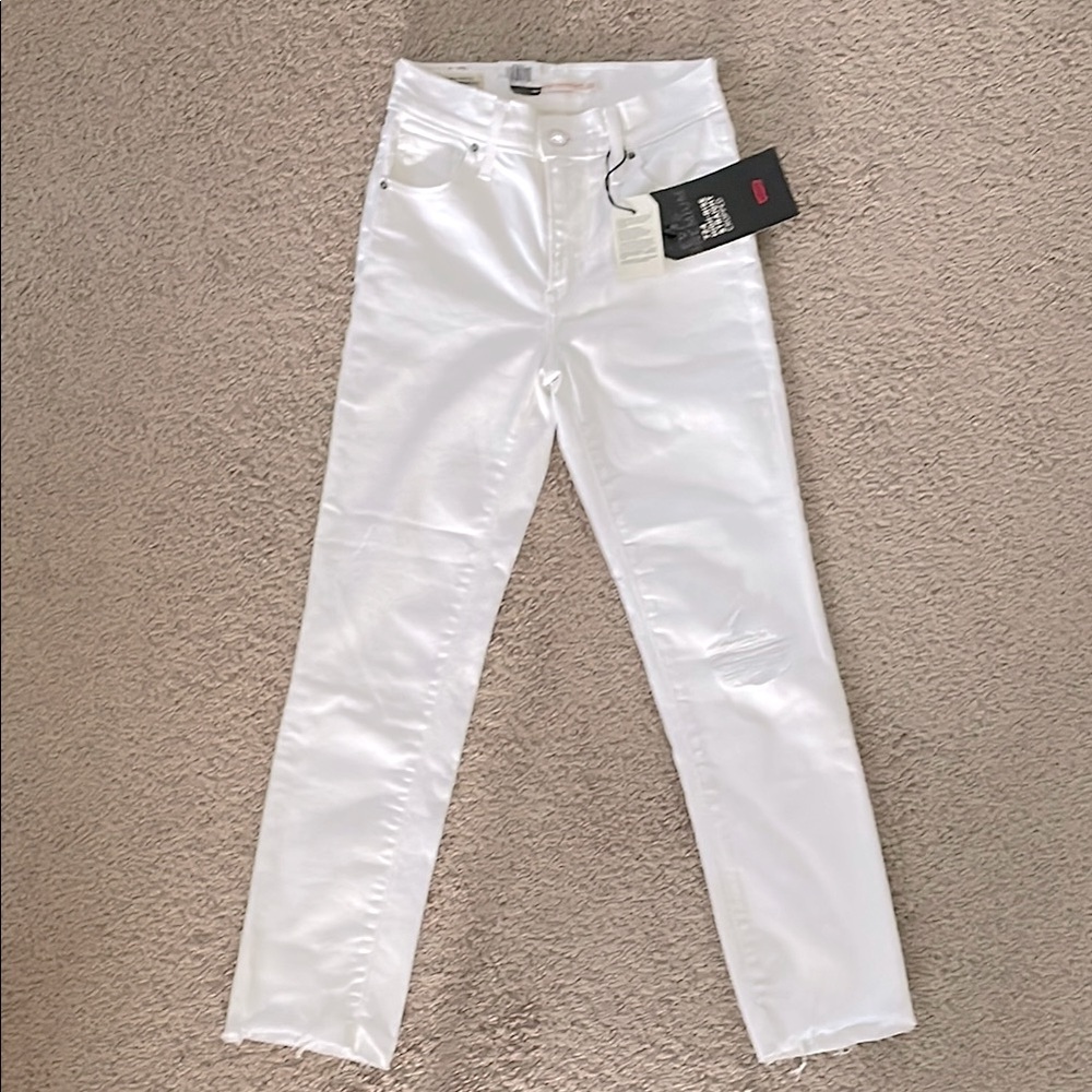 Levi’s 724 High Rise Straight Cropped Jean - White